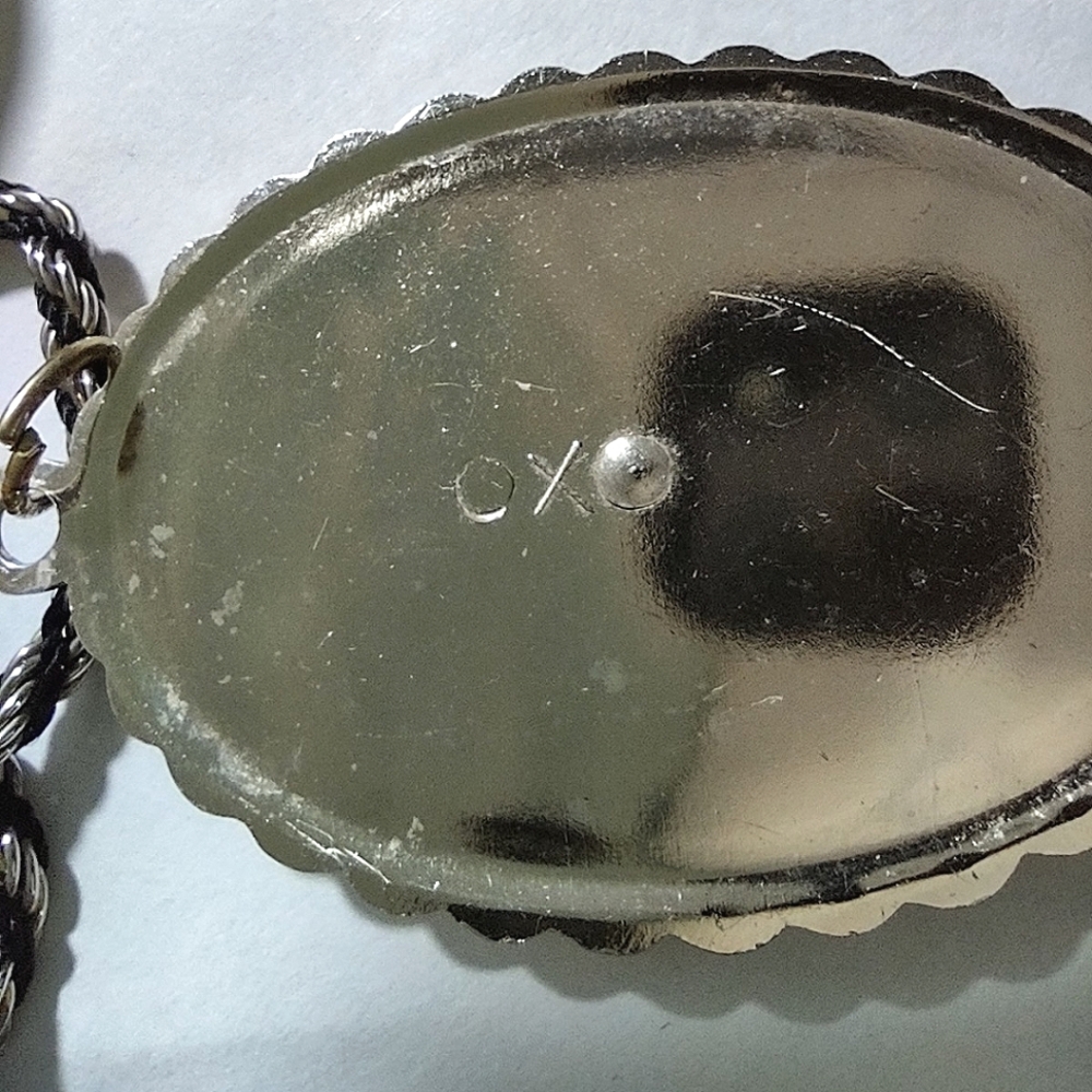 Flamingos in the Palms Oval Pendant & Chain - Picture 5 of 7